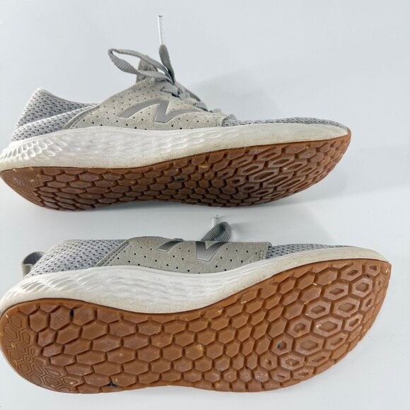 New Balance Womens Gray Athletic Shoes Size 8 US With Suede & Mesh Upper - Picture 9 of 10